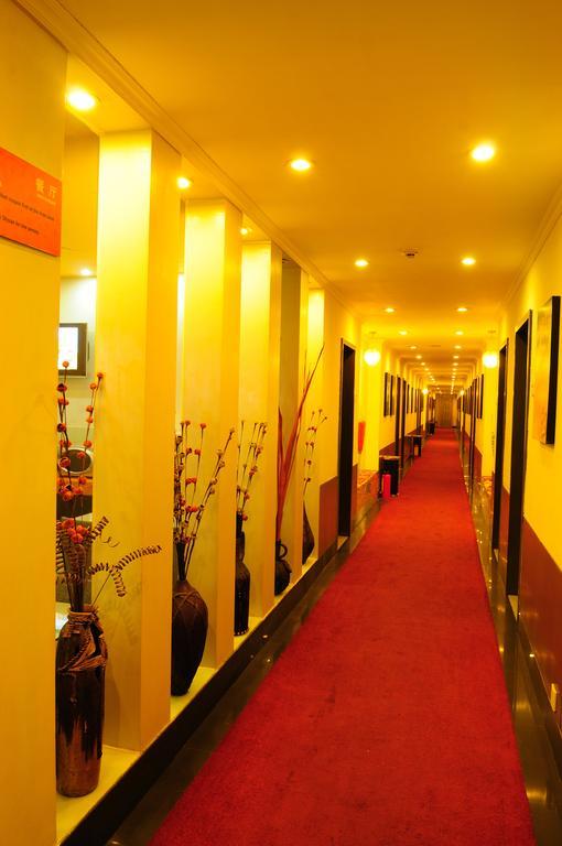 Guangzhou Colorful Days Hotel Exterior photo